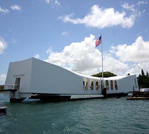 Waikiki Beach Attraction: USS Arizona Memorial