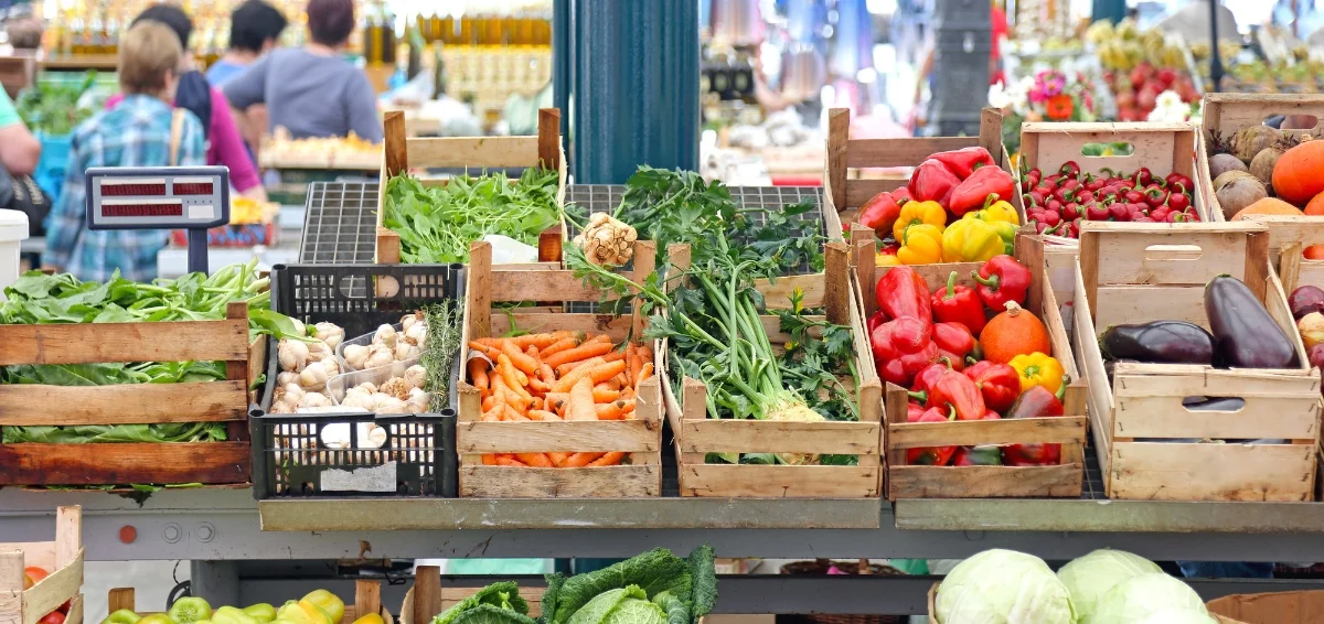 Shop in Deep Creek Farmers Market