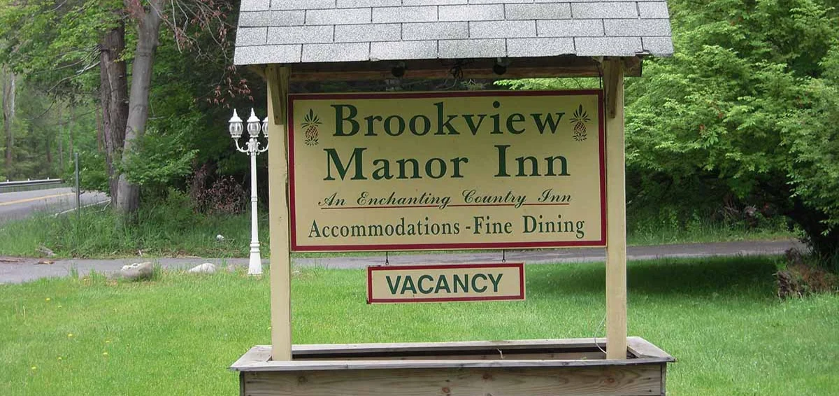 Brookview Manor Inn