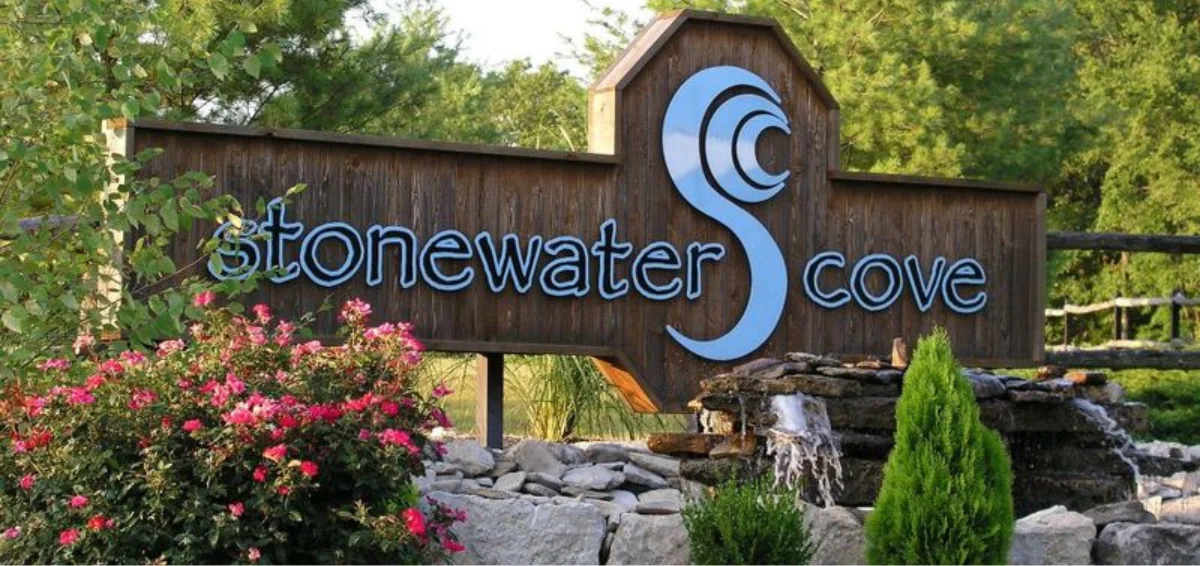 Stonewater Cove Resort & Spa: Secluded Luxury in the Forest