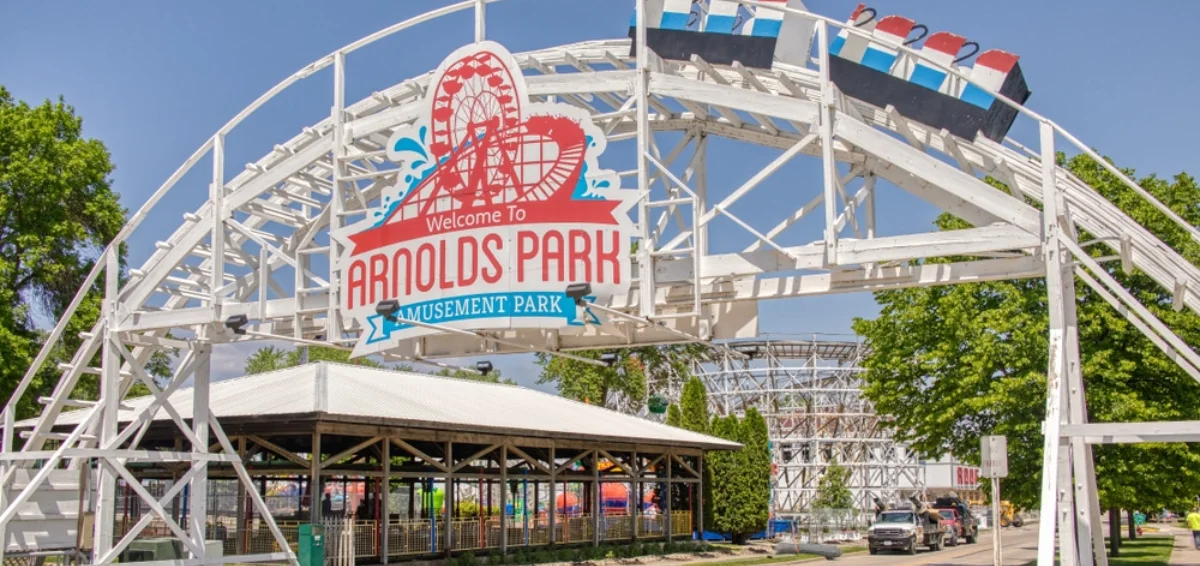 Enjoy thrilling rides in Arnolds Amusement Park