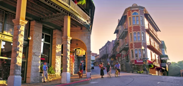 Eureka Springs Romantic Getaways