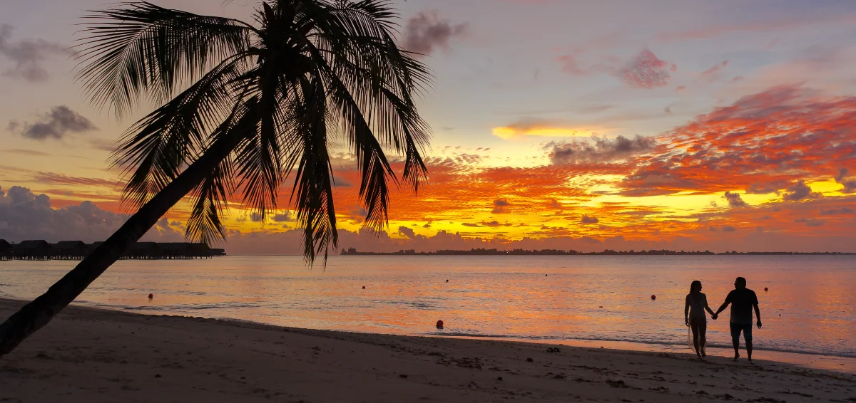 Go to the Beach Early to Watch the Stunning Sunrise