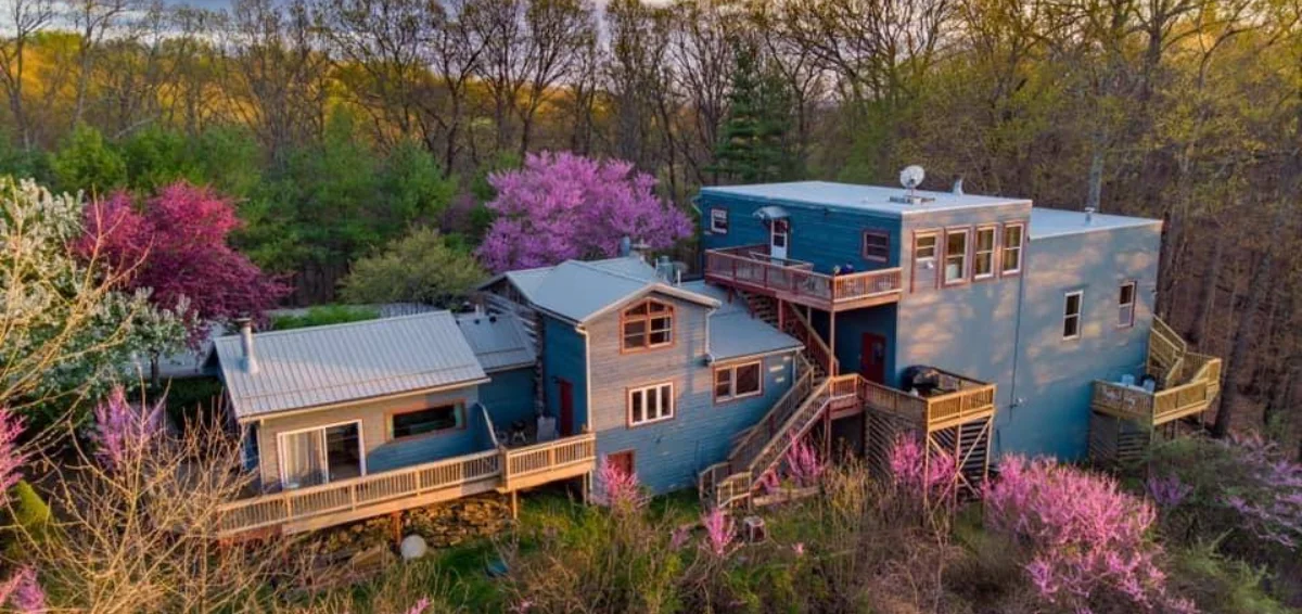 Treetop Retreat, Nashville