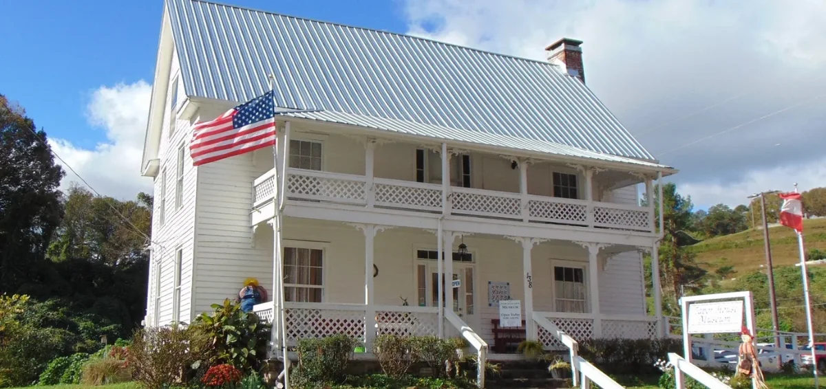 Visit the Tabor House and Civil War Museum