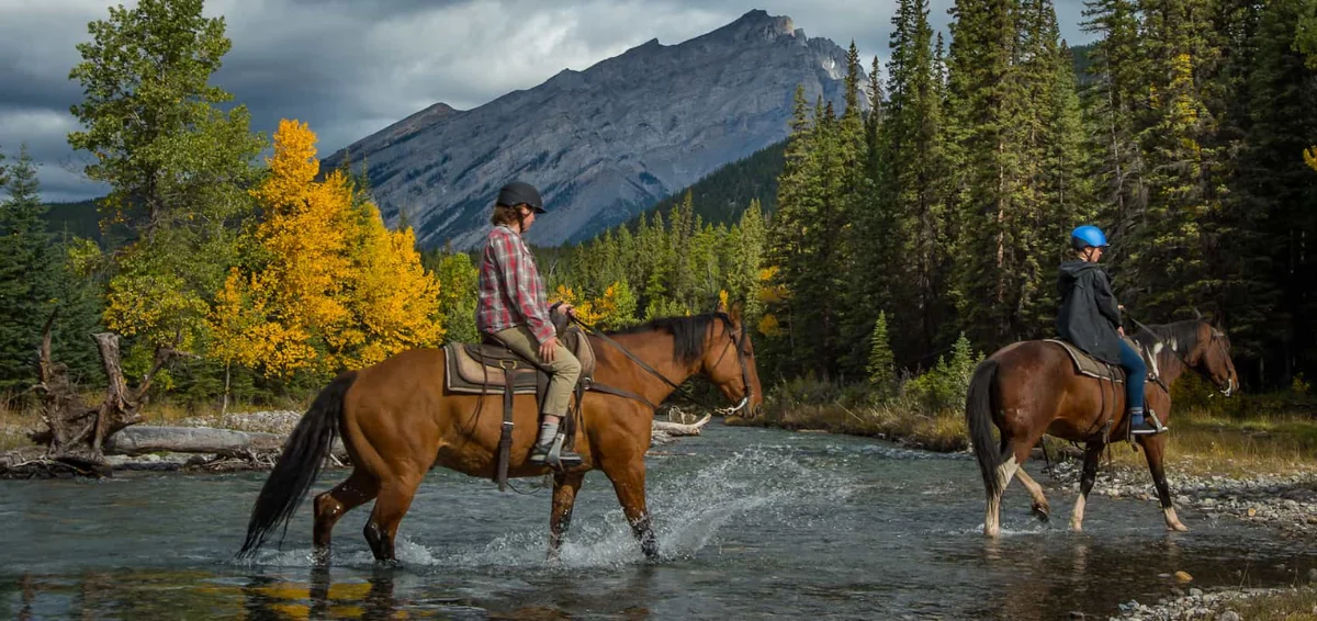 Experience Taos From a Horseback