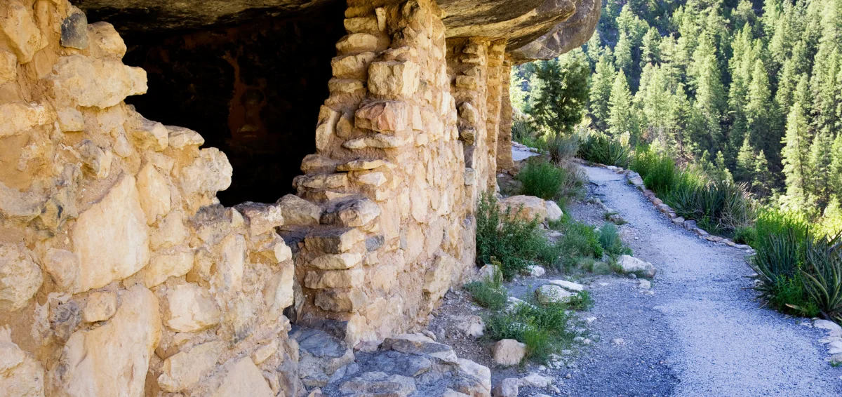 Walnut Canyon National Monument