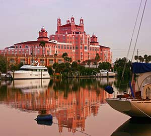 St. Petersburg Attraction: The Don Cesar Pink Motel