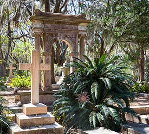 Savannah Attraction: Bonaventure Cemetery